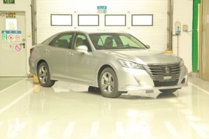 丰田牌TV7255Royal5型轿车