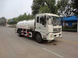 洒水车