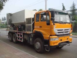 颜山牌BSQ5251TBH混凝土拌合车