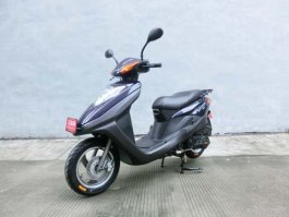 两轮摩托车