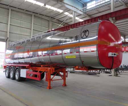 普诚12.4米31吨3轴易燃液体罐式运输半挂车(PC9404GRYD1)