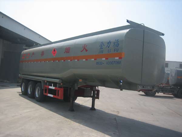 华昌10.9米30吨3轴化工液体运输半挂车(QDJ9406GHY)