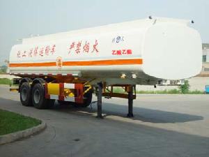 江淮扬天10米20吨2轴化工液体运输半挂车(CXQ9291GHY)