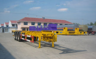 华昌12.5米34吨3轴骨架式集装箱运输半挂车(QDJ9402TJZG)