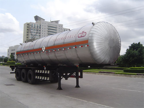 久远12.8米26.9吨3轴液化气体运输半挂车(KP9400GYQHY)