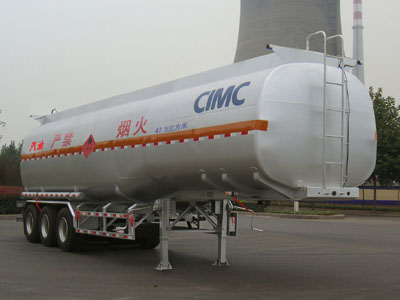 凌宇12米31.8吨3轴易燃液体罐式运输半挂车(CLY9406GRYB)