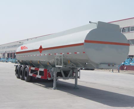 普诚12.6米31.5吨3轴易燃液体罐式运输半挂车(PC9403GRYB)