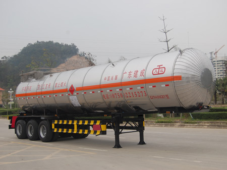 久远12.5米30吨3轴易燃液体罐式运输半挂车(KP9400GRY)
