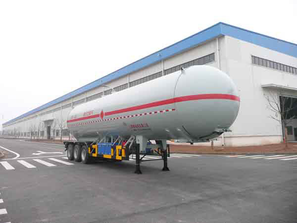 五峰13米24.5吨3轴液化气体运输半挂车(JXY9400GYQ1)