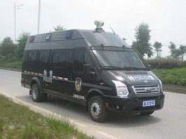 防暴车