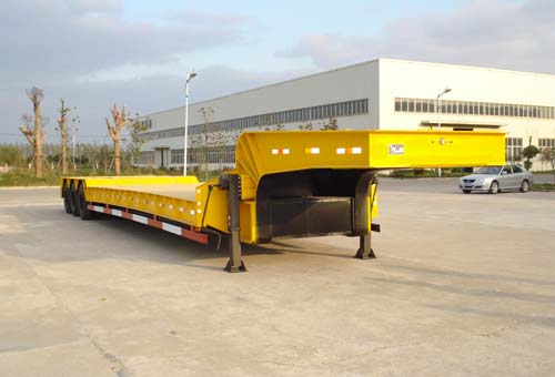 天明16米26.7吨6轴低平板半挂车(TM9401TDP)