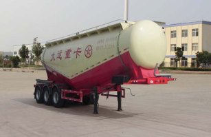 下灰半挂车
