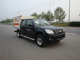 爆破器材运输车