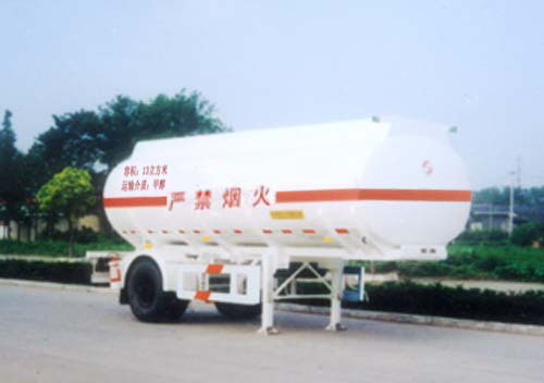 通华6.7米10吨1轴化工液体运输半挂车(THT9150GHY)