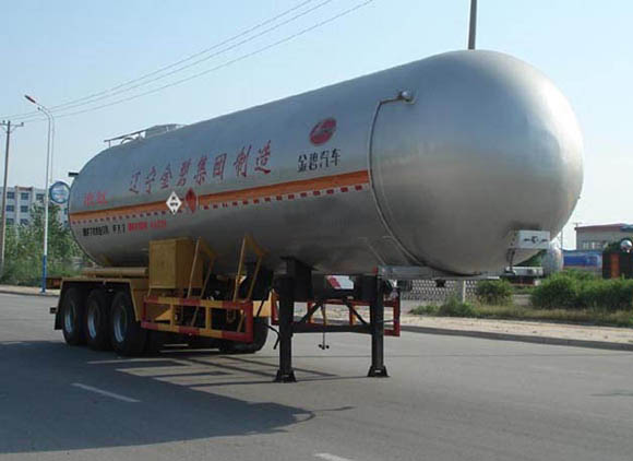 金碧11.5米25吨3轴液化气体运输半挂车(PJQ9404GYQA)