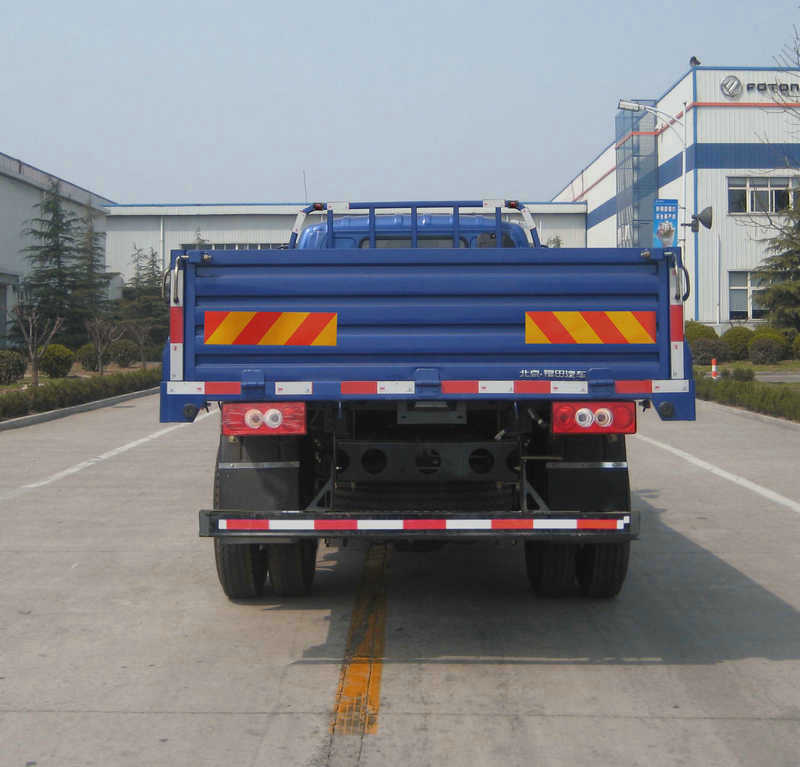 BJ1139VKPFD-BC 福田132马力单桥柴油5.2米国四载货汽车图片