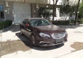 北京牌BJ7180C7G1型轿车