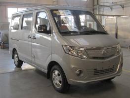 解放牌CA6380A01型多用途乘用车