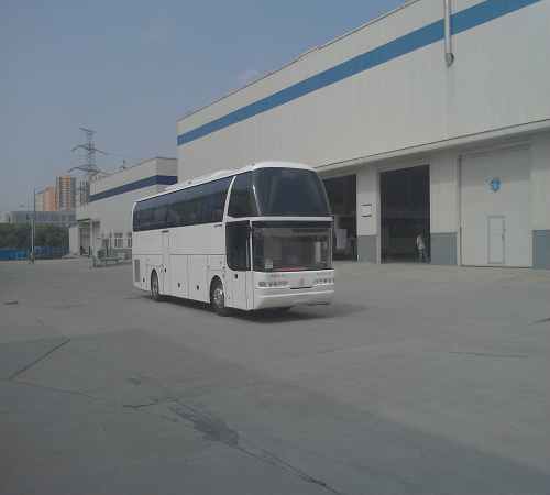 陕汽12米28-57座客车(SX6120RAS)