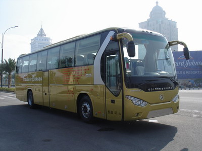 金旅12米24-67座客车(XML6127J38)