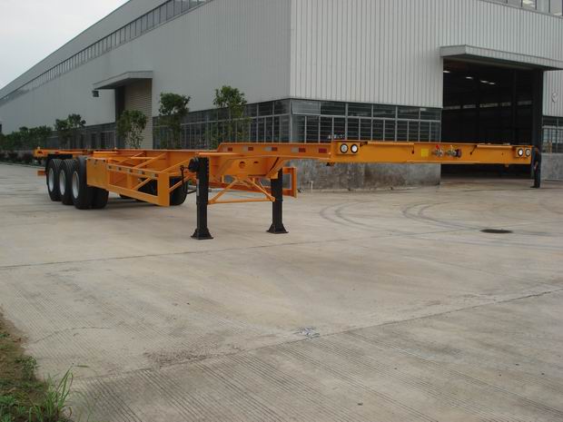 闽兴14.9米34.8吨3轴集装箱运输半挂车(FM9405TJZ)