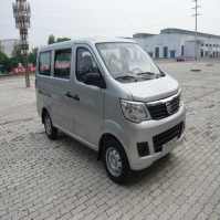 哈飞牌HFJ6401CW5C型多用途乘用车