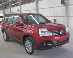 东风牌ZN6461VAU5型多用途乘用车