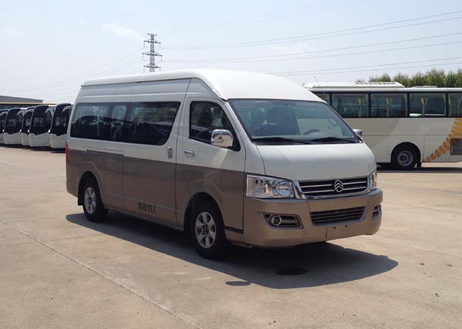 金旅5.4米10-15座客车(XML6549J38)