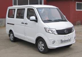 解放牌CA6402A09型多用途乘用车