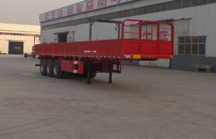 栏板半挂车