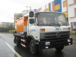 路面养护车