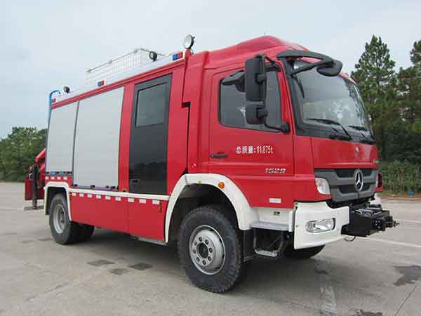 RY5122TXFJY100/A型抢险救援消防车图片