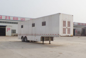 医疗半挂车