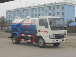 吸污车