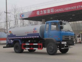洒水车
