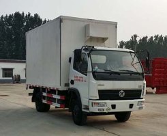 翼开启厢式车