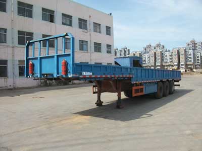 蓬莱13米29.8吨3轴桶装危险品运输半挂车(PG9373LWY)