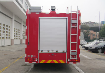 汉江牌HXF5200GXFPM80泡沫消防车公告图片