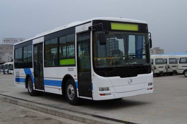 金旅8.9米10-34座城市客车(XML6895J28C)