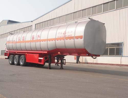 昌骅11.7米30.5吨3轴易燃液体罐式运输半挂车(HCH9401GRYQ)