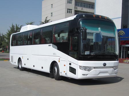 宇通12米25-57座客车(ZK6122HNQ8E)