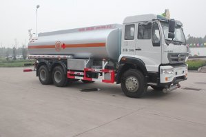 运油车