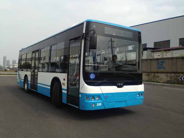 南车时代TEG6106EHEV30混合动力城市客车图片