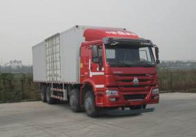 豪沃牌ZZ5317XXYN3867D1B厢式运输车