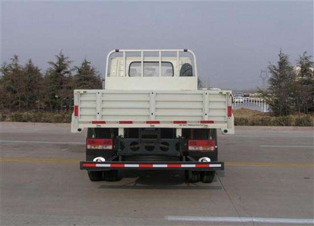 BJ1103VGJEA-A1 福田129马力单桥柴油5.1米国四载货汽车图片