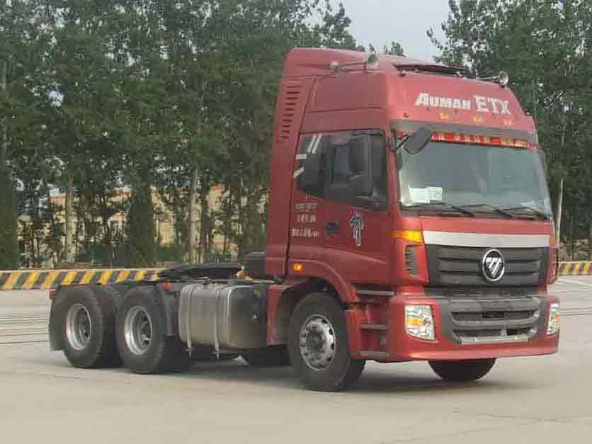 BJ4253SNFKB-AB 欧曼460马力后双桥,后八轮柴油国四半挂牵引车图片