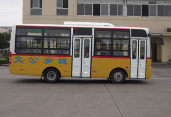 金南XQX6730D4G城市客车公告图片