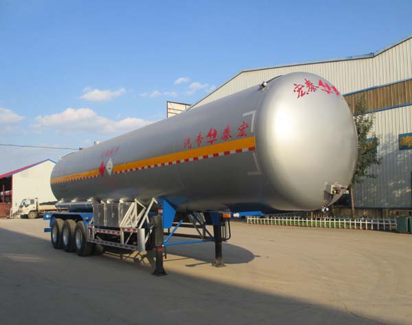 正康宏泰12.9米25.3吨3轴液化气体运输半挂车(HHT9400GYQ)