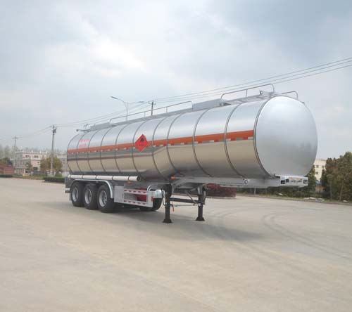 恒信致远11.5米30吨3轴易燃液体罐式运输半挂车(CHX9405GRY)
