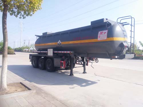 楚飞9.5米30.5吨3轴腐蚀性物品罐式运输半挂车(CLQ9401GFWB)